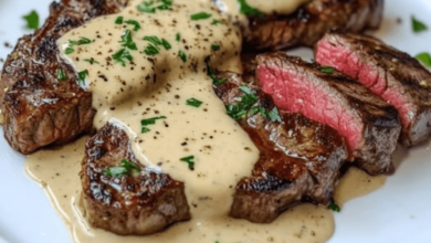 Juicy Steak with Creamy Garlic Sauce