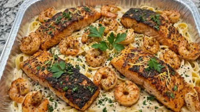 Creamy Salmon and Shrimp Alfredo Pasta