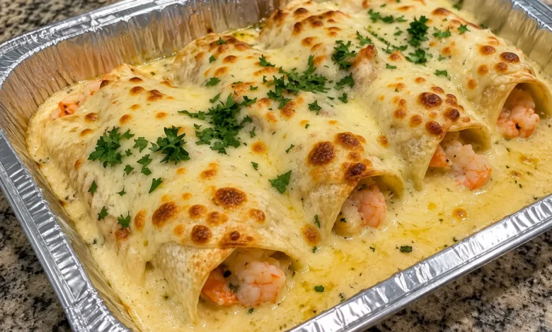 Creamy Crab and Shrimp Seafood Queso Rolls