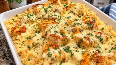 Creamy Garlic Chicken Rice with Cheddar, Mozzarella and Parmesan